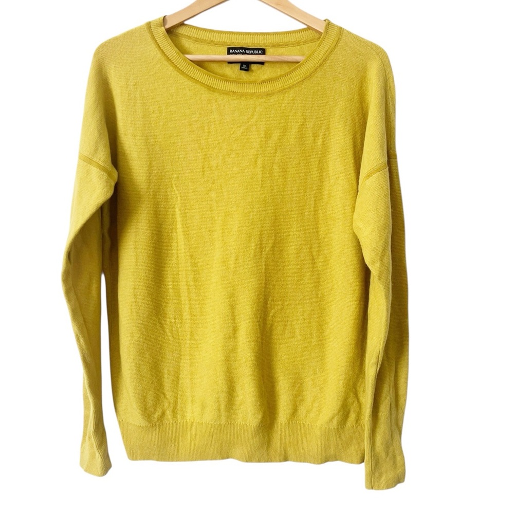 Banana Republic Women’s Golden Yellow Flipucci Italian Yarn Wool Blend Sweater